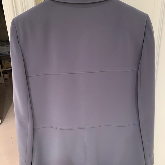 Tahari grey suit - Picture 2 of 3